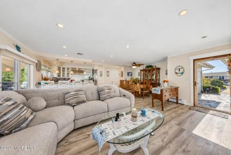 127 Hatteras Road Barnegat NJ 08005