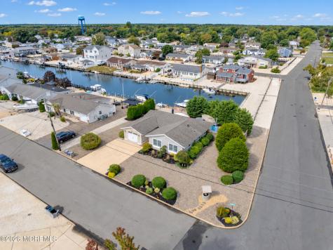 127 Hatteras Road Barnegat NJ 08005