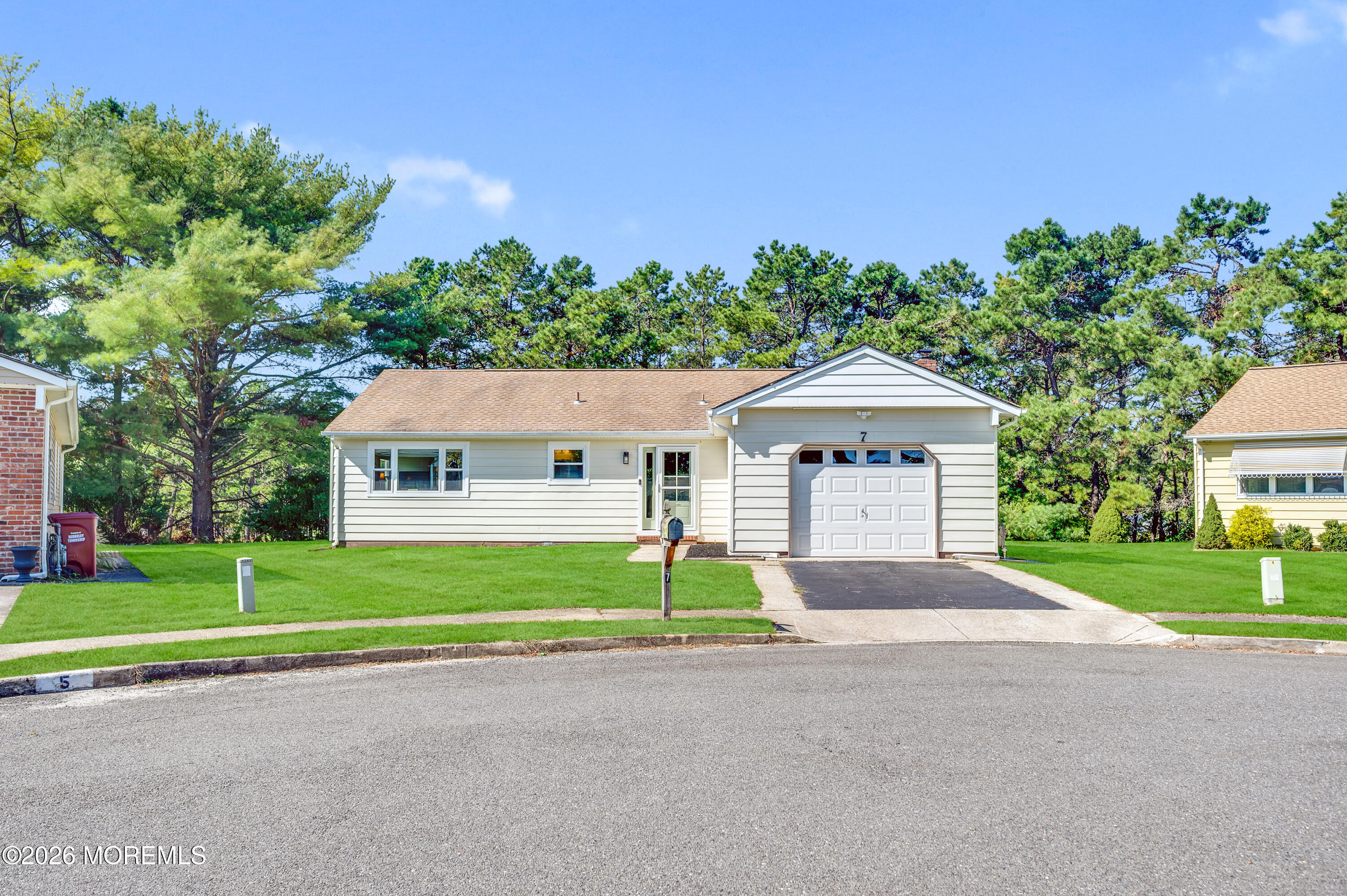 7 San Carlos Court Toms River NJ 08757