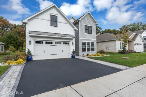 60 Sanctuary Lane Farmingdale NJ 07727