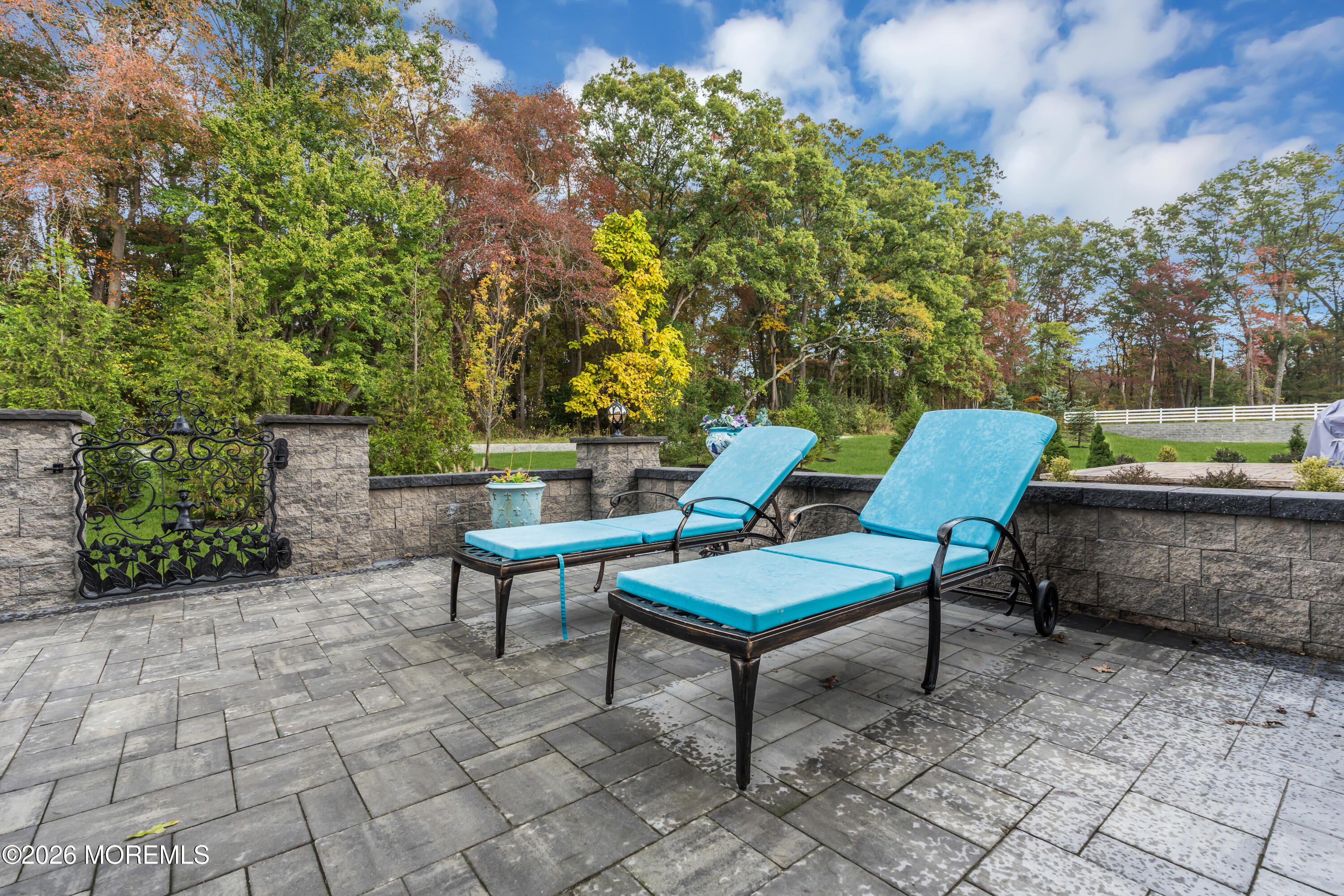 60 Sanctuary Lane Farmingdale NJ 07727