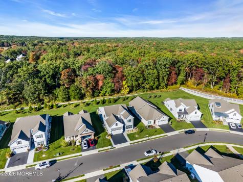 60 Sanctuary Lane Farmingdale NJ 07727