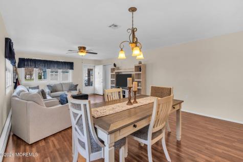 18 Encinitas Drive Toms River NJ 08757