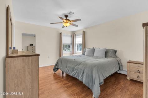 18 Encinitas Drive Toms River NJ 08757