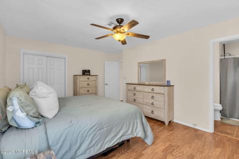 18 Encinitas Drive Toms River NJ 08757