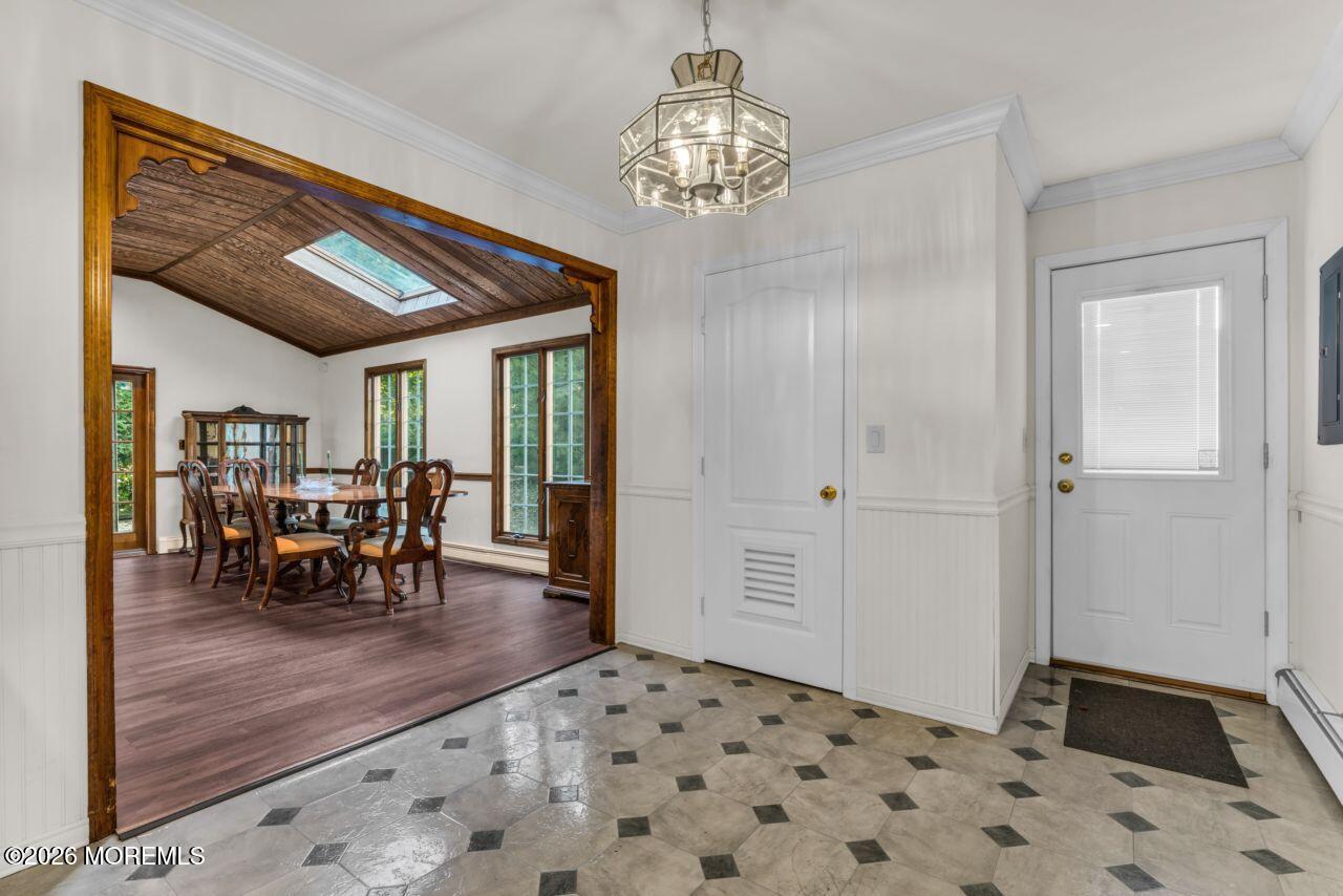 484 Apple Valley Drive Belford NJ 07718