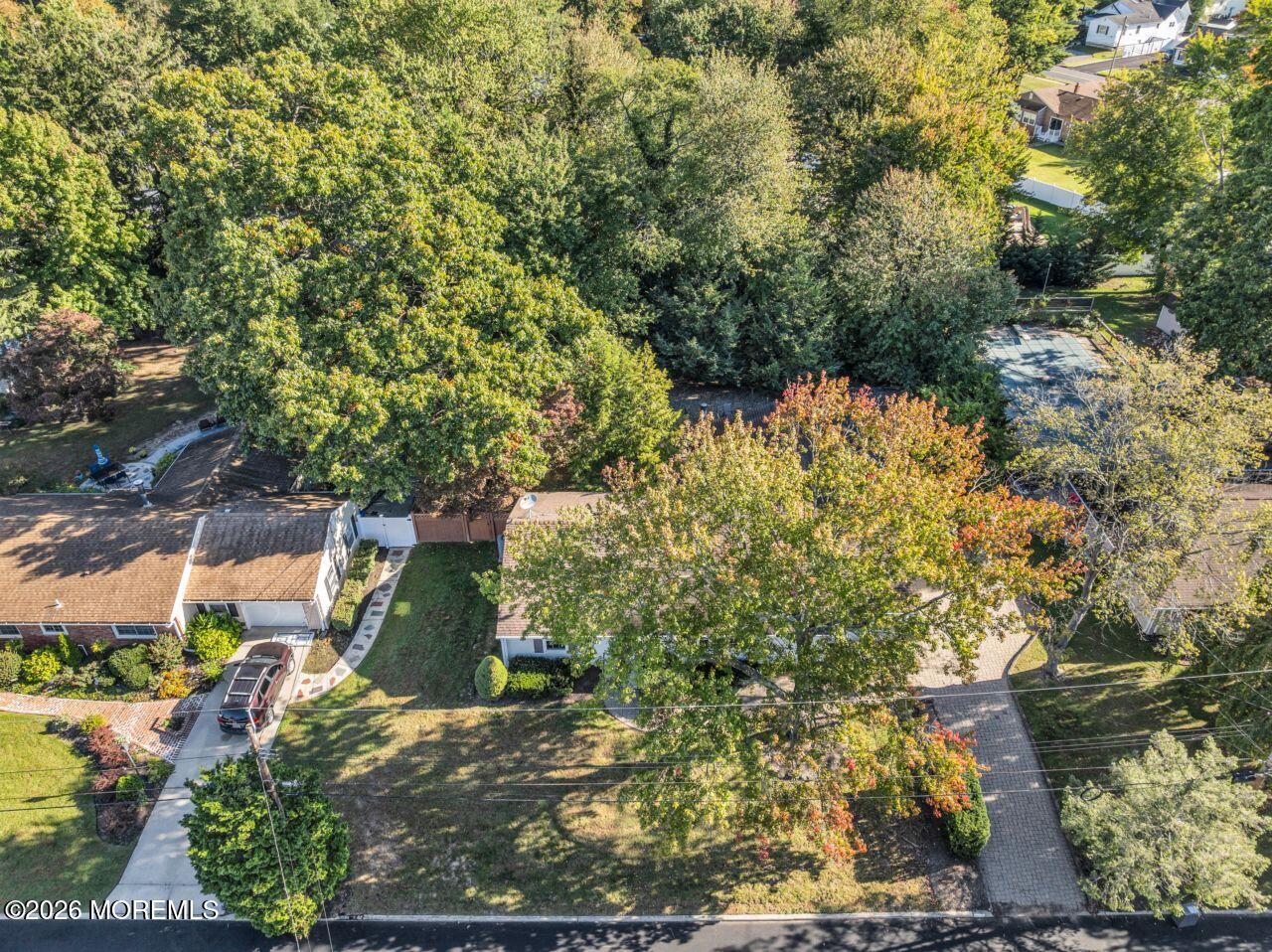 484 Apple Valley Drive Belford NJ 07718