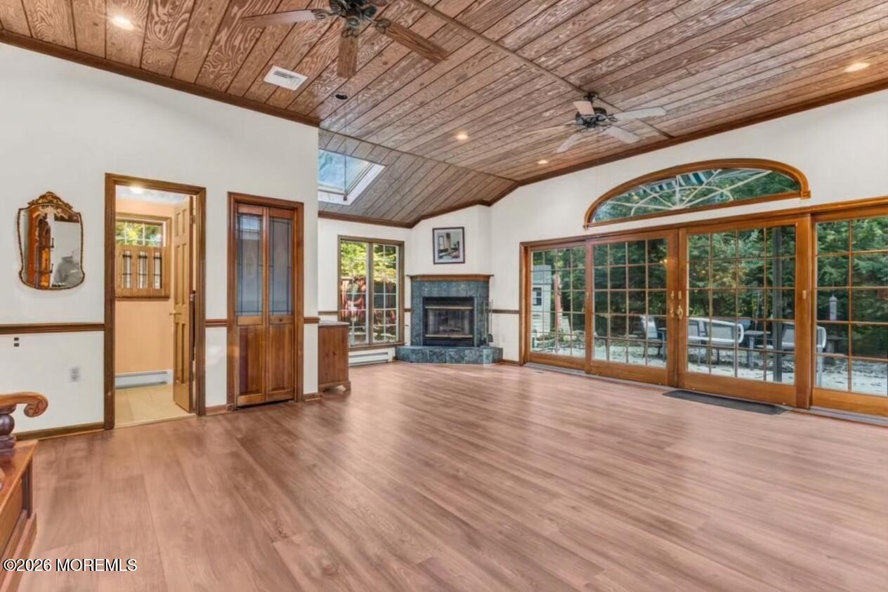 484 Apple Valley Drive Belford NJ 07718