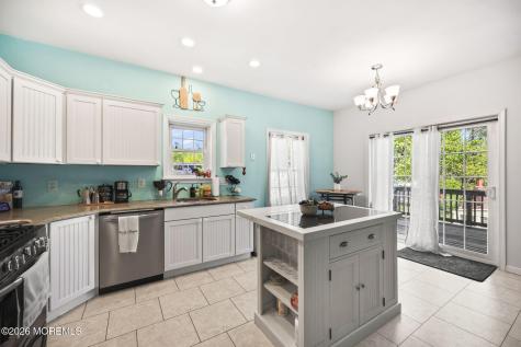 717 Main Street Belford NJ 07718