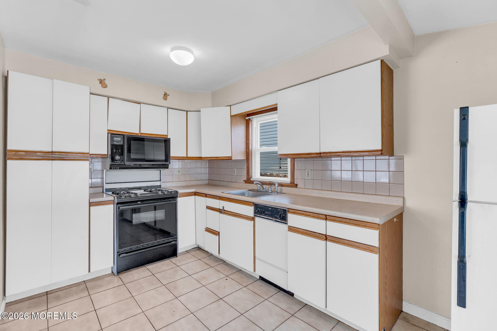 5 Summerfield Avenue South Amboy NJ 08879