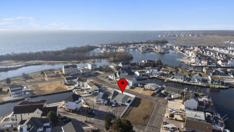 4 Drake Place Bayville NJ 08721