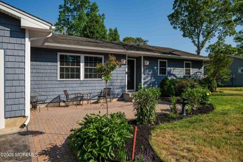 28 Pikes Peak Road Little Egg Harbor NJ 08087