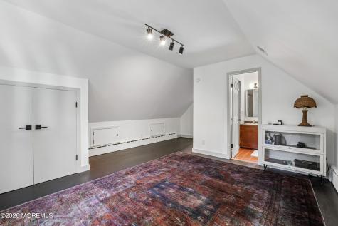 5 Coventry Square Holmdel NJ 07733