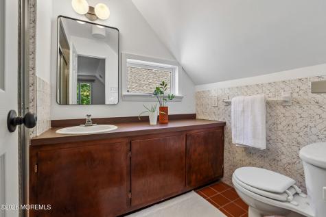 5 Coventry Square Holmdel NJ 07733
