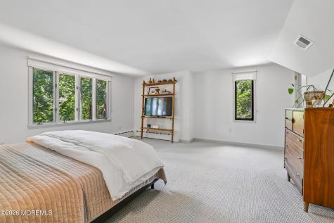5 Coventry Square Holmdel NJ 07733
