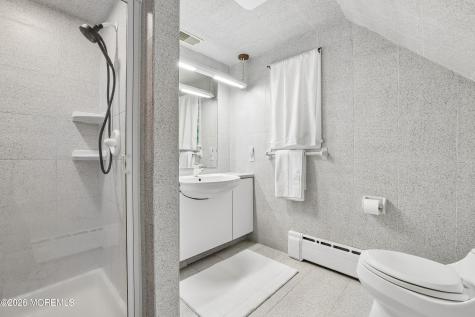 5 Coventry Square Holmdel NJ 07733
