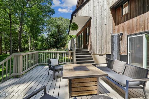 5 Coventry Square Holmdel NJ 07733