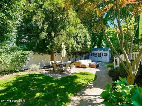 22 Highland Avenue Red Bank NJ 07701