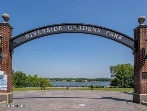 22 Highland Avenue Red Bank NJ 07701