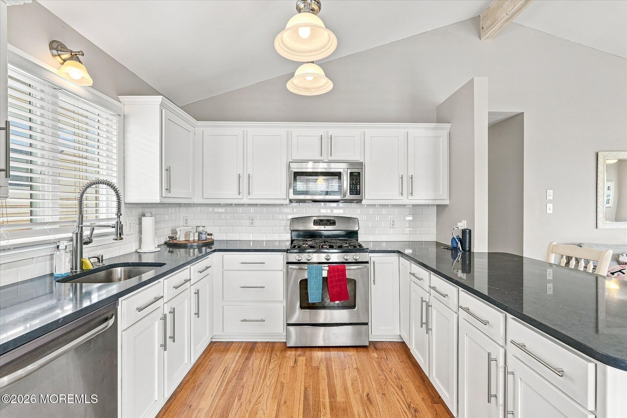 256 W 10th Street Ship Bottom NJ 08008