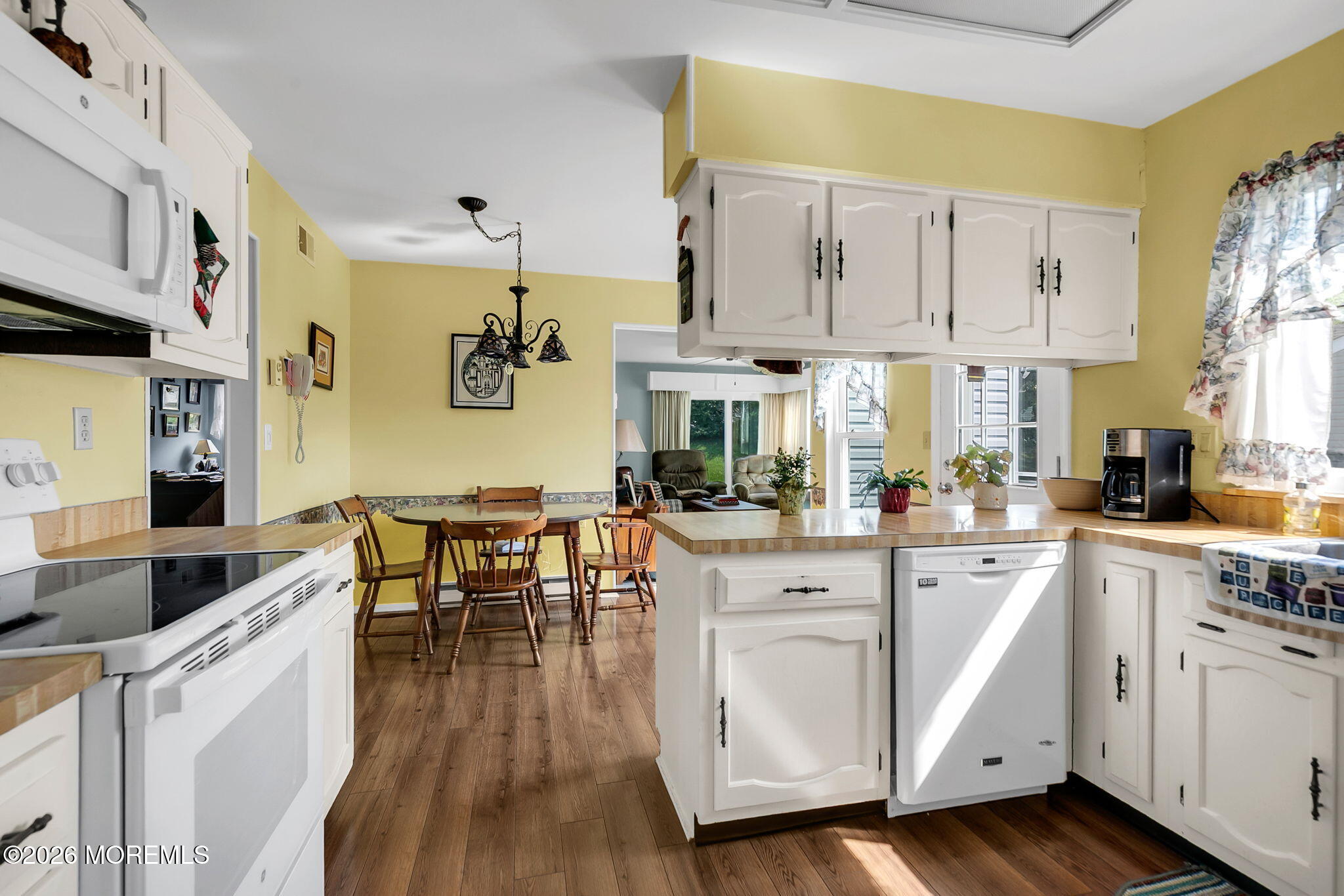 68 Red Hill Road Manchester NJ 08759