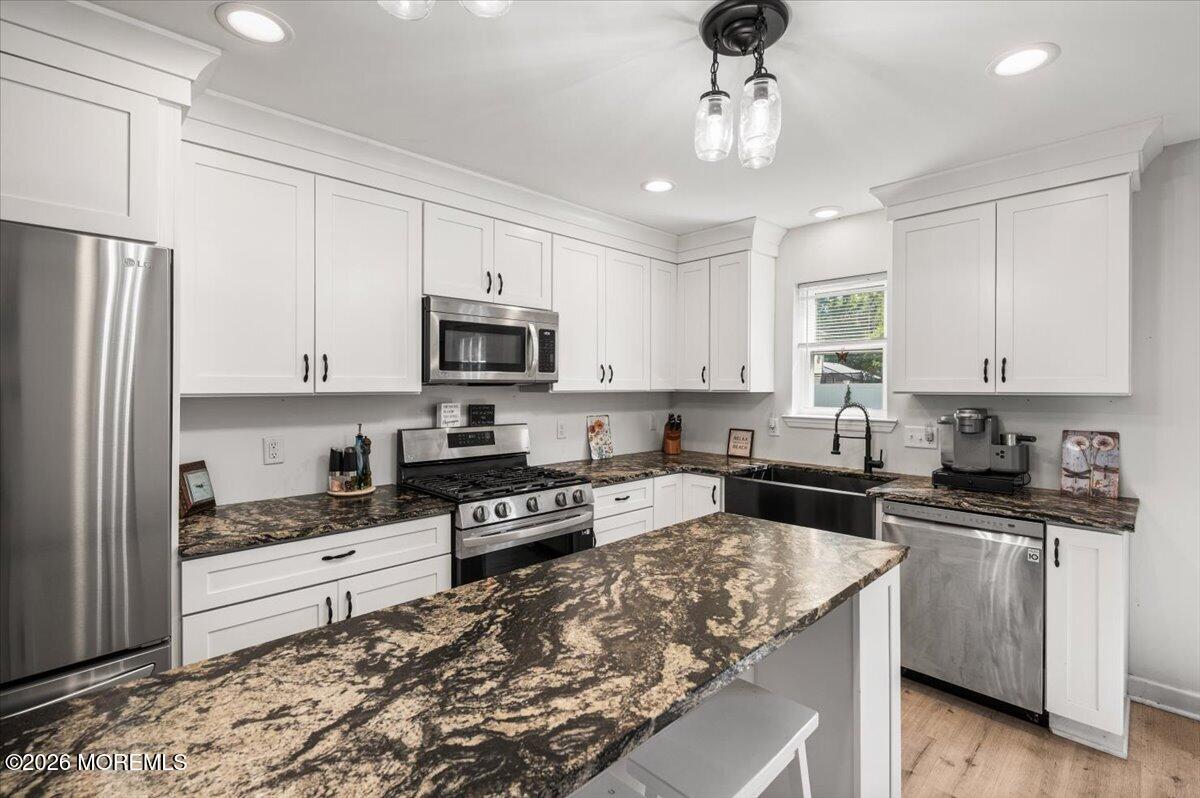 36 Frazee Place Keansburg NJ 07734