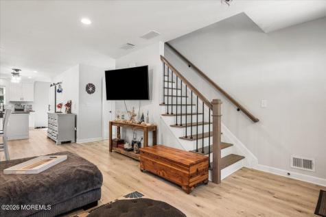 36 Frazee Place Keansburg NJ 07734