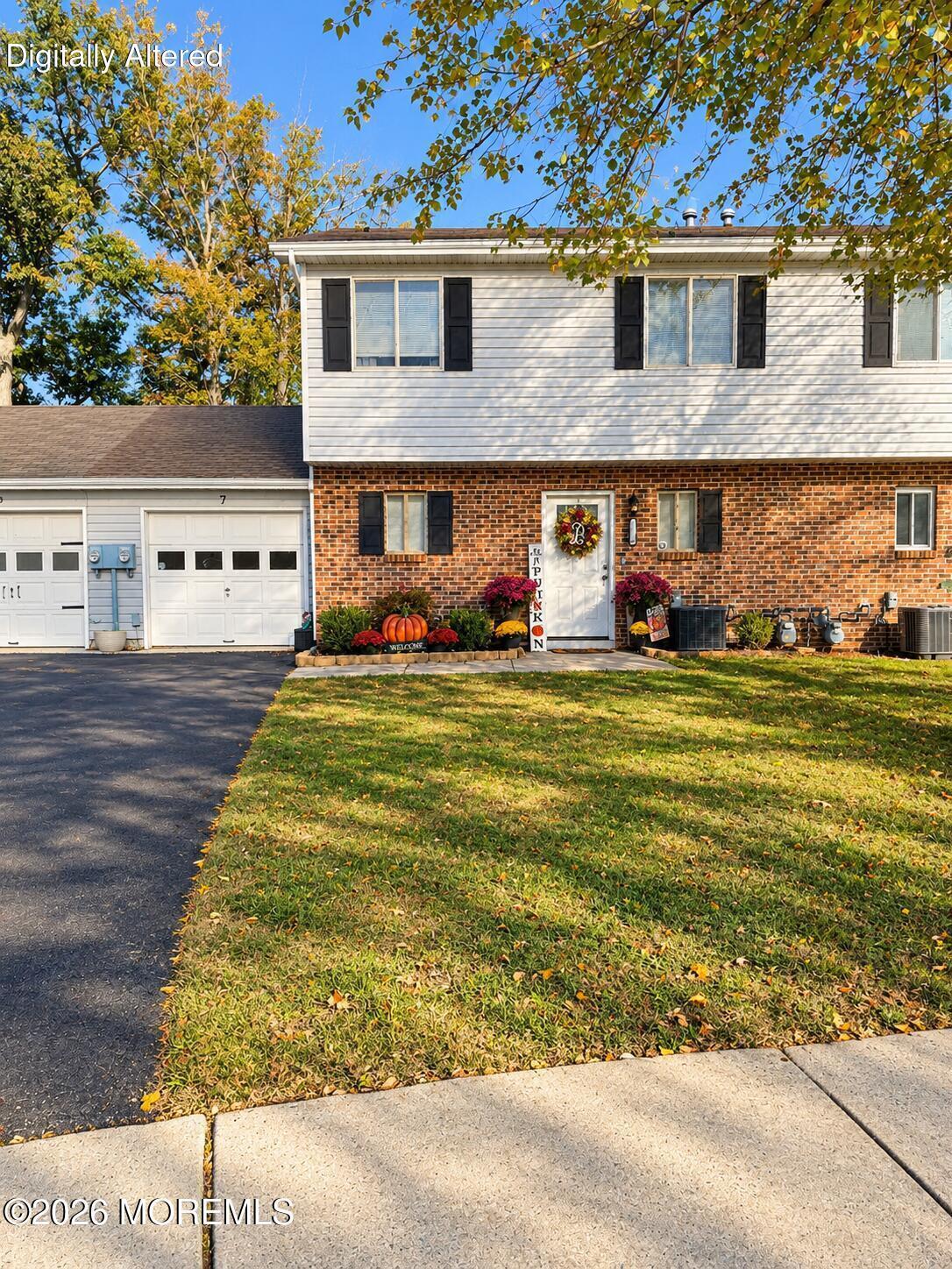 7 Elizabeth Court Howell NJ 07731