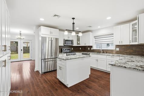 232 Woodcrest Road Oakhurst NJ 07755