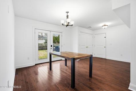 232 Woodcrest Road Oakhurst NJ 07755