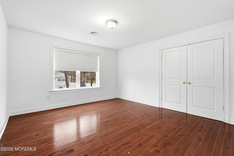 232 Woodcrest Road Oakhurst NJ 07755