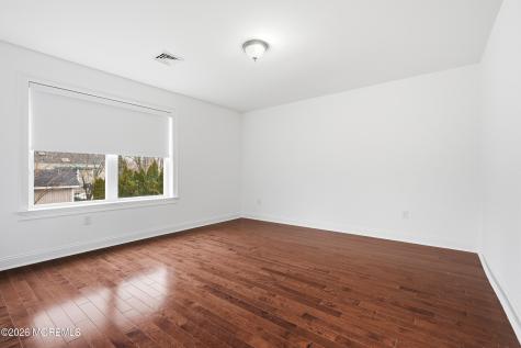 232 Woodcrest Road Oakhurst NJ 07755