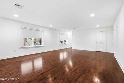 232 Woodcrest Road Oakhurst NJ 07755