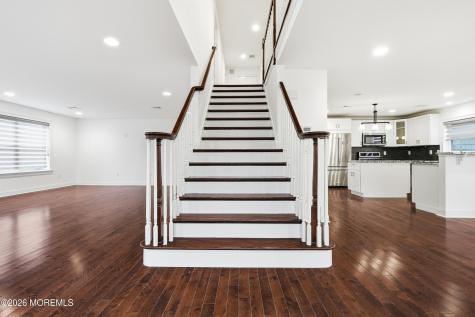 232 Woodcrest Road Oakhurst NJ 07755