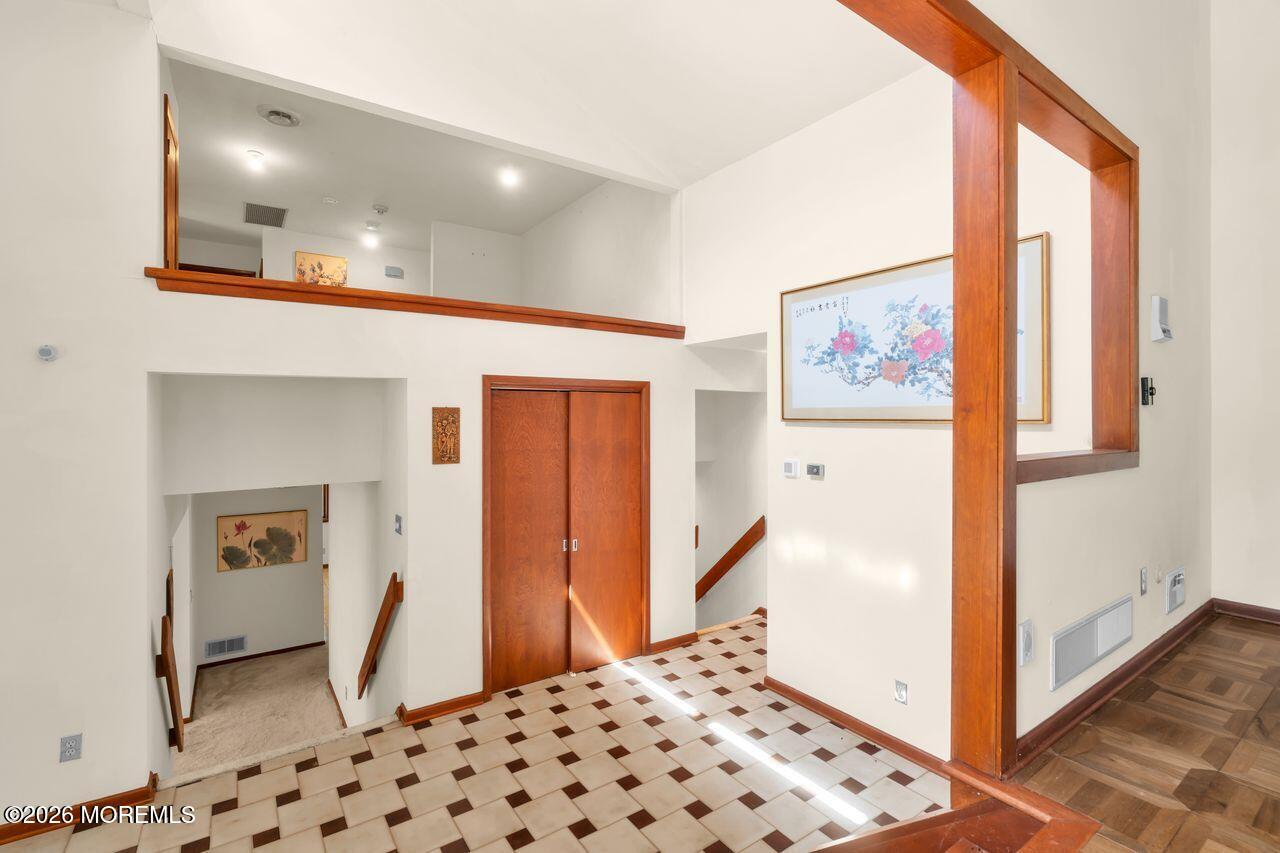 6 Sugar Lane Holmdel NJ 07733