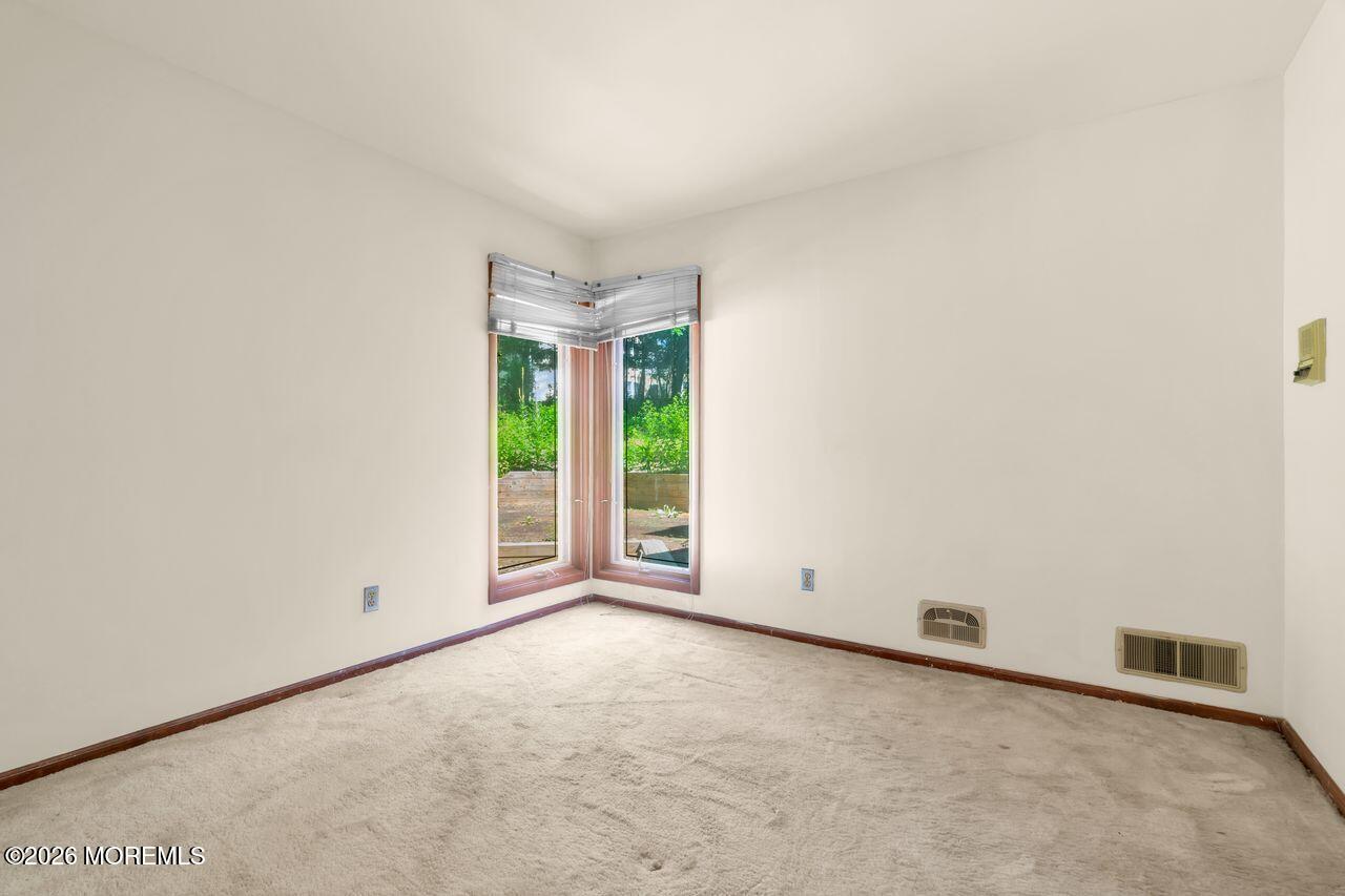 6 Sugar Lane Holmdel NJ 07733