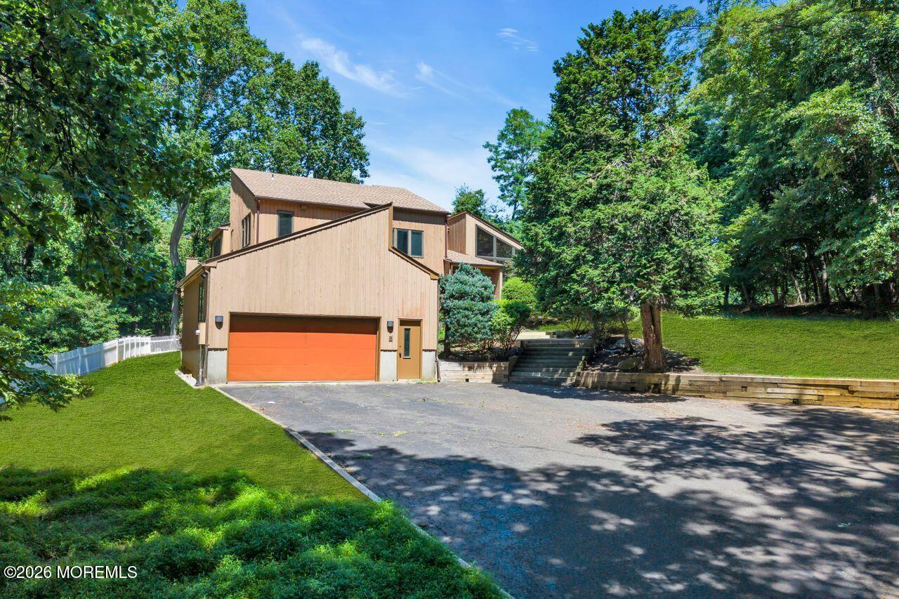6 Sugar Lane Holmdel NJ 07733