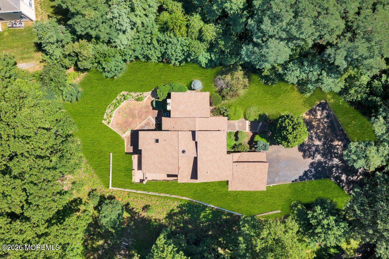 6 Sugar Lane Holmdel NJ 07733