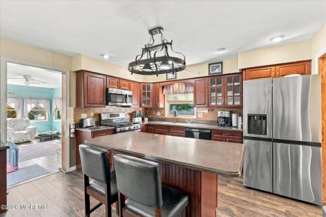 14 Oak Leaf Drive Waretown NJ 08758