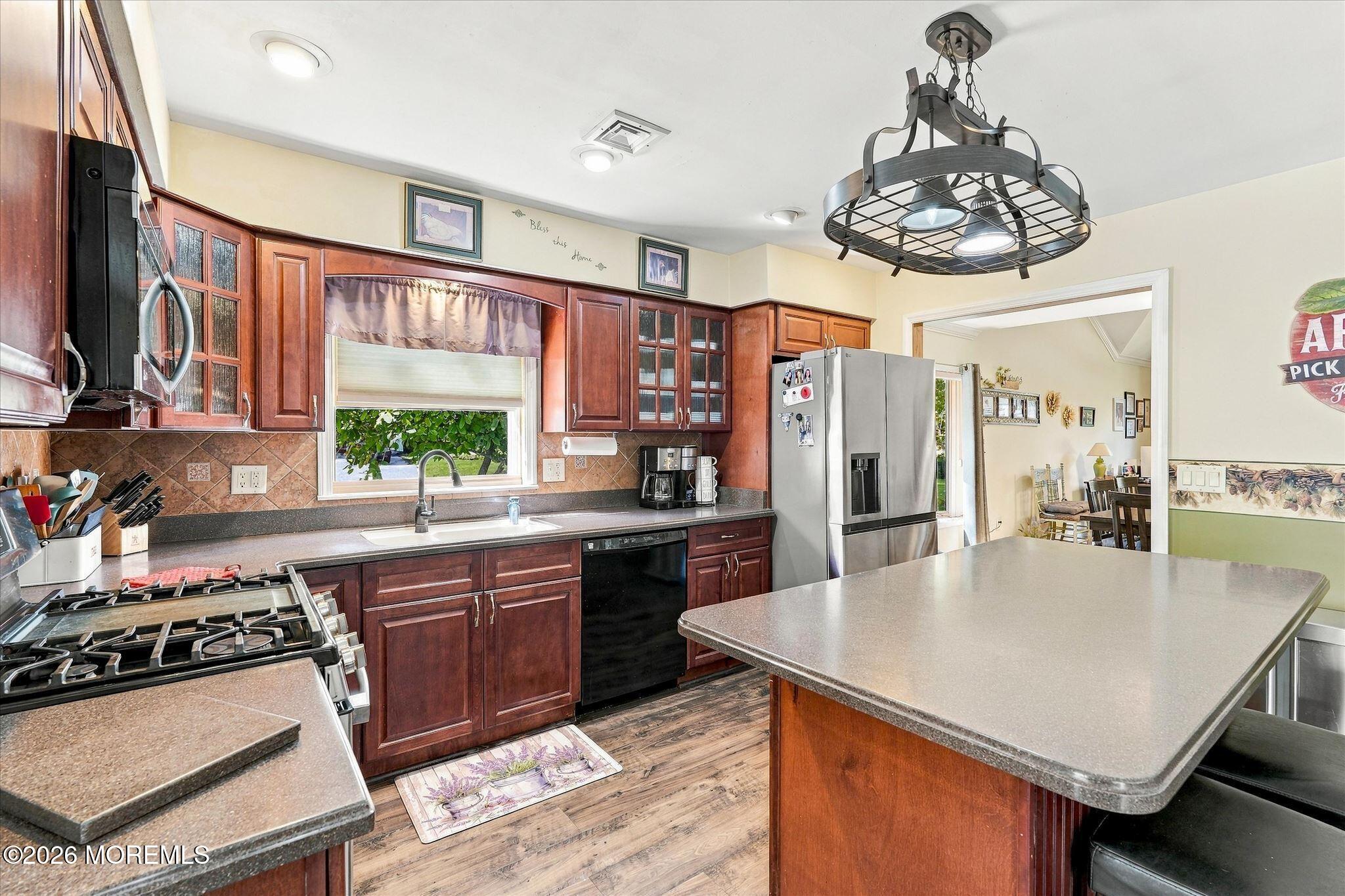14 Oak Leaf Drive Waretown NJ 08758