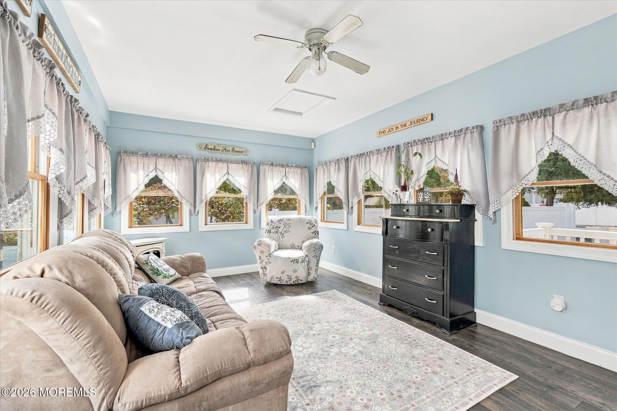 14 Oak Leaf Drive Waretown NJ 08758