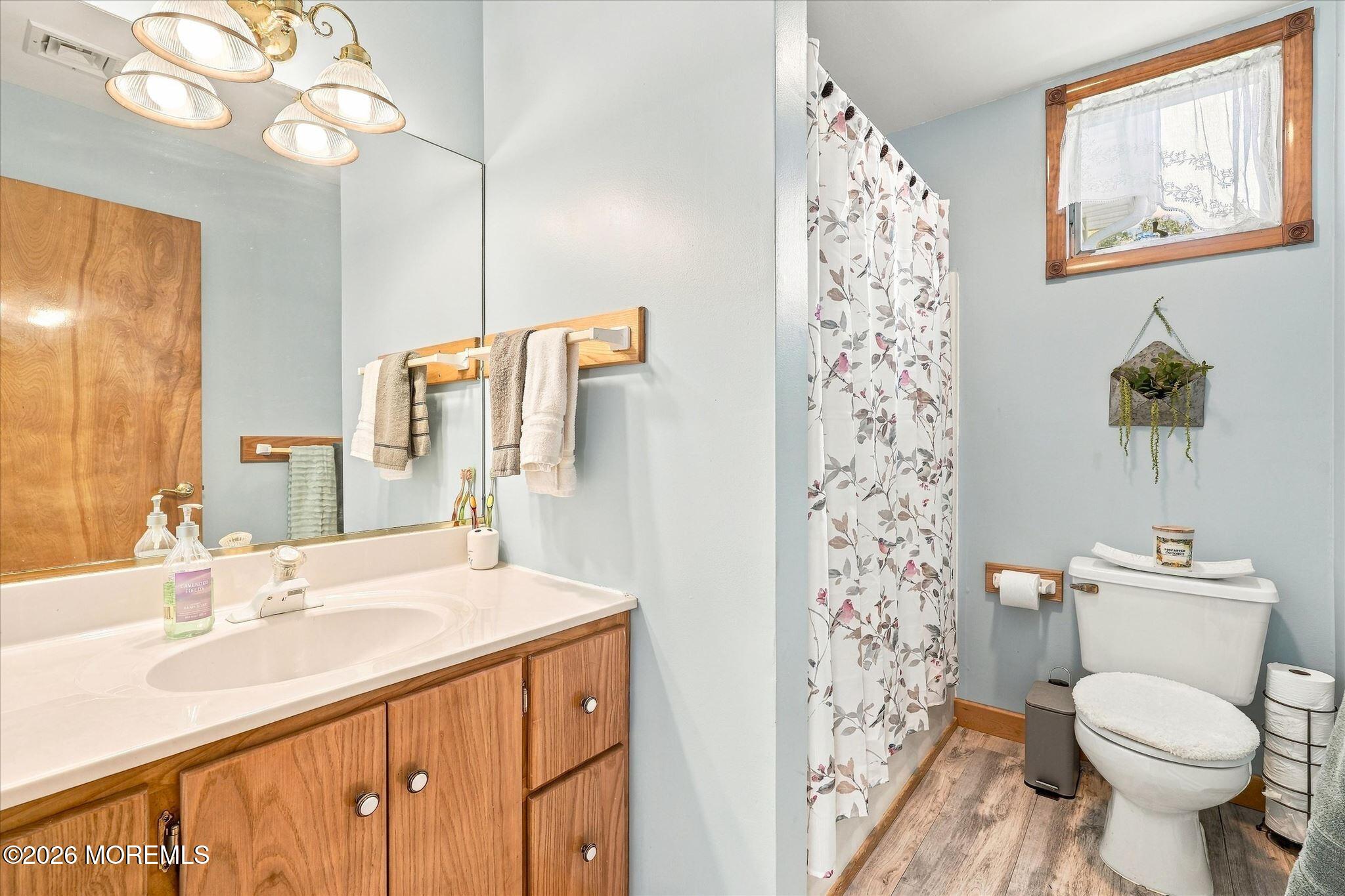 14 Oak Leaf Drive Waretown NJ 08758