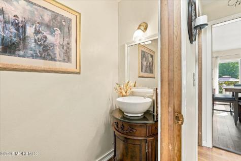 14 Oak Leaf Drive Waretown NJ 08758