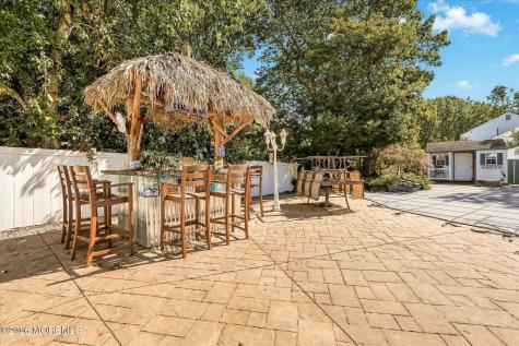 14 Oak Leaf Drive Waretown NJ 08758