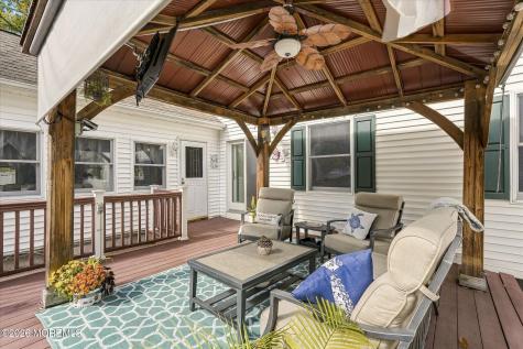 14 Oak Leaf Drive Waretown NJ 08758