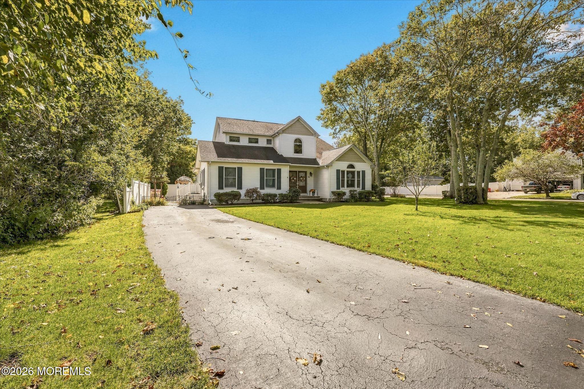 14 Oak Leaf Drive Waretown NJ 08758