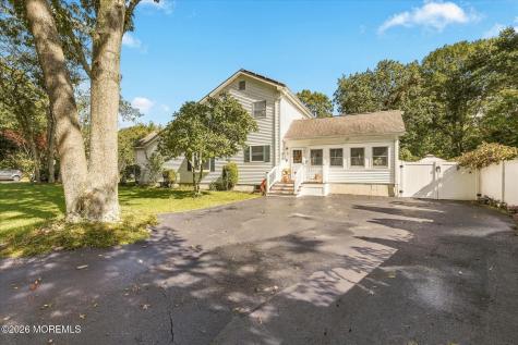 14 Oak Leaf Drive Waretown NJ 08758