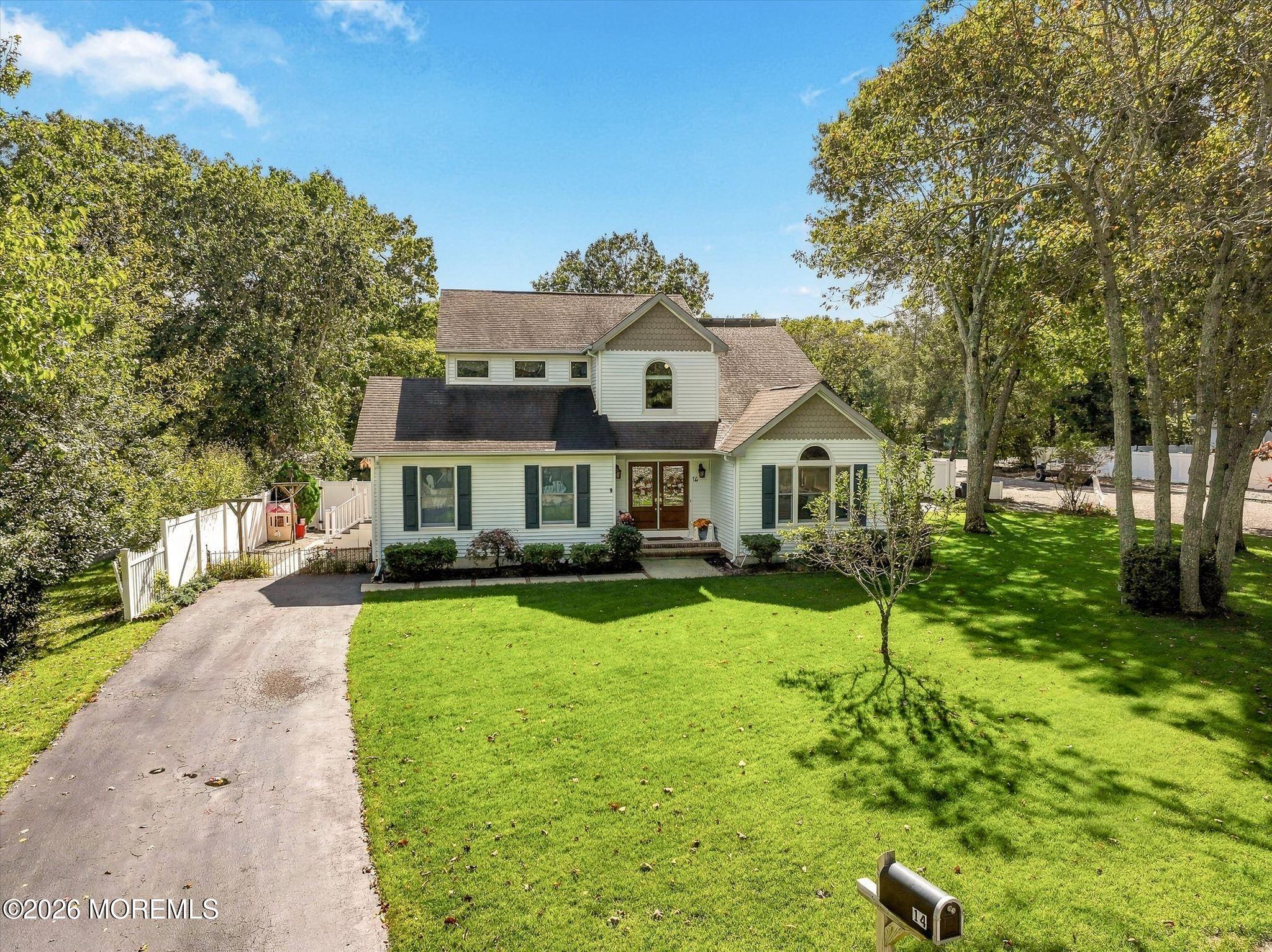 14 Oak Leaf Drive Waretown NJ 08758