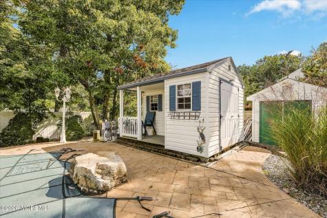 14 Oak Leaf Drive Waretown NJ 08758