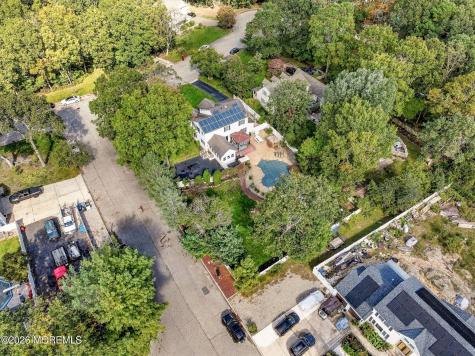 14 Oak Leaf Drive Waretown NJ 08758